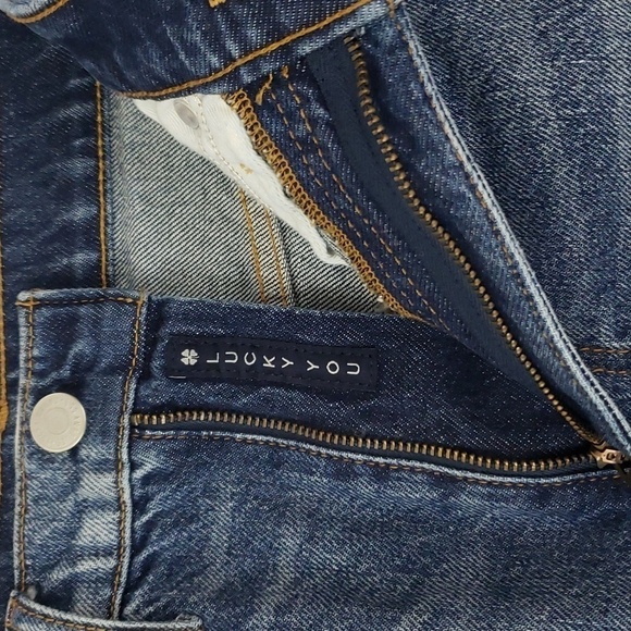 Lucky Brand~Woman Size 4/27~Blue Denim Raw Hem Skirt Mini. - Picture 5 of 8